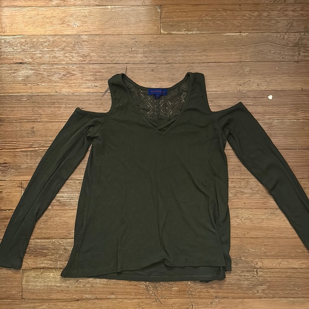 Aeropostale Cold Shoulder Blouse, Size Medium